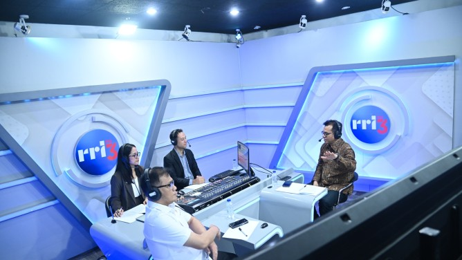 dXBsb2Fkcy8yMDI1LzcvMTYvMDkxNDljN2ItYmI0OS00NzQ2LTk2MWMtMjk4NjNlMWY4NWVkLmpwZWc=