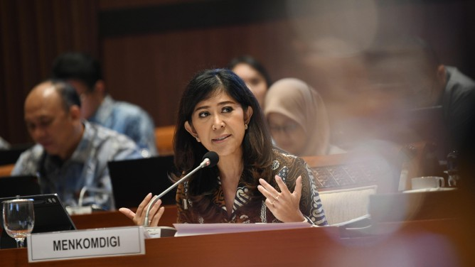 dXBsb2Fkcy8yMDI1LzcvMTgvZmRmOGYwM2ItMTQ1Yy00MzdjLTg1YTUtOGJiYzU3ZTc4YzEzLmpwZWc=